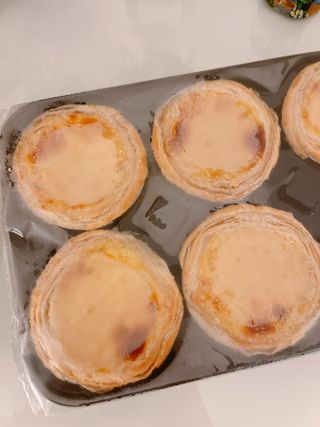 디앙뜨 포르투갈 에그타르트 오리지널 맛+패션후르츠+초콜릿타르트 맛 중 택1 — 4점을 준 리뷰어가 2021년 8월 올린 사용 사진