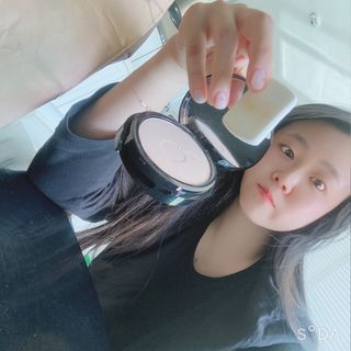 이든미네랄 비건 프레스드 파우더 팩트 — 4점을 준 리뷰어가 2022년 5월 올린 사용 사진