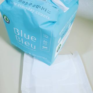 블루블루 유기농 순면 커버 생리대 — 5점을 준 리뷰어가 2021년 1월 올린 사용 사진