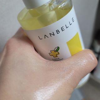 랑벨 내츄럴 딥 클렌징 오일 200ml (저자극 약산성 천연 클렌징) — 5점을 준 리뷰어가 2022년 5월 올린 사용 사진