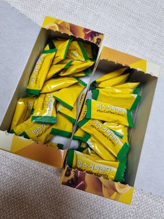 (주) 피치코리아 믹스커피캔디76g x2개입 — 5점을 준 리뷰어가 2022년 11월 올린 사용 사진