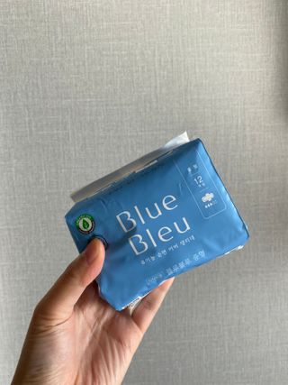 블루블루 유기농 순면 커버 생리대 — 3.5점을 준 리뷰어가 2021년 1월 올린 사용 사진