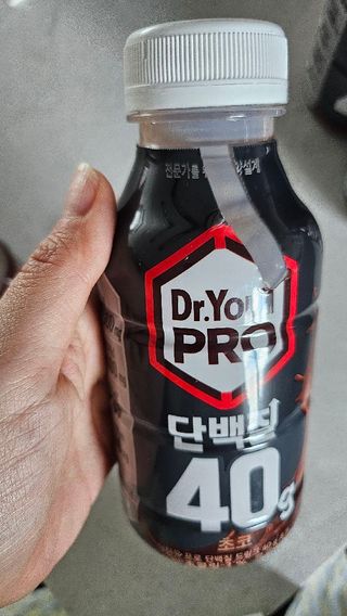 닥터유 프로 단백질 드링크 40g 초코 닥터유 프로 단백질드링크 40g 초코 — 5점을 준 리뷰어가 2024년 8월 올린 사용 사진