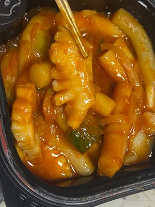 한성기업 무볼레 닭떡볶이+해물떡볶이 2종 세트 — 5점을 준 리뷰어가 2021년 10월 올린 사용 사진