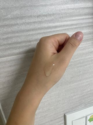 나우 [리브엠] 화해 1등 수분앰플 , 엑소코어 워터풀 텐션 앰플 — 5점을 준 리뷰어가 2023년 8월 올린 사용 사진