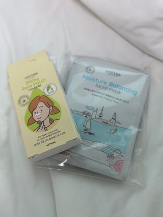 세뚜아(Cettua) 세뚜아 스티키 포어 패치 Cettua Sticky Pore Patch — 5점을 준 리뷰어가 2023년 8월 올린 사용 사진