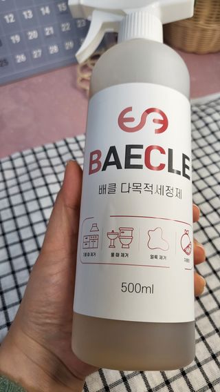 소담스퀘어 상암 장바이오텍(주)  배클 다목적 세정제 — 5점을 준 리뷰어가 2022년 12월 올린 사용 사진