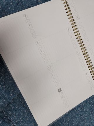 리훈 곰부 체크리스트+ 곰부 리무버블스티커 1장 — 4점을 준 리뷰어가 2021년 5월 올린 사용 사진