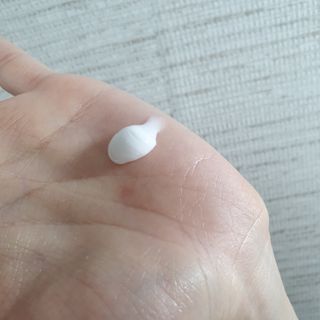 셀프 모이스처라이징 프로텍션 크림 셀프 모이스처라이징 프로텍션크림 — 5점을 준 리뷰어가 2022년 4월 올린 사용 사진