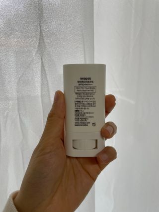 아이레시피 라이트터치 선스틱 15g (SPF50+, PA++++) — 5점을 준 리뷰어가 2023년 2월 올린 사용 사진