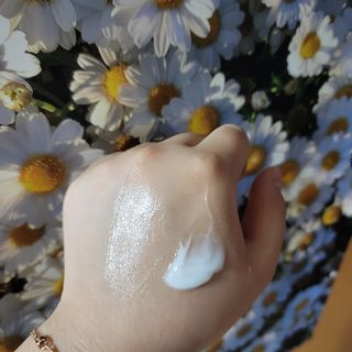 에스트라 아토베리어365 하이드로 수딩크림 — 5점을 준 리뷰어가 2022년 6월 올린 사용 사진