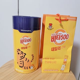 광동생활건강 프리 [광동] VB와 VC를 함유한 멀티 비타민 비타 500 데일리 스틱 180포 — 5점을 준 리뷰어가 2022년 8월 올린 사용 사진