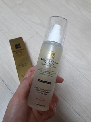 오투에니원 화이트스완 센텔라 루미너스 미스트 세럼 100ml — 5점을 준 리뷰어가 2023년 1월 올린 사용 사진