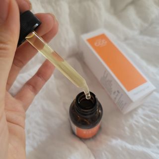 더마 사이언스 비타민 CCC 앰플 기미 브라이트닝 세럼 30ml — 5점을 준 리뷰어가 2021년 8월 올린 사용 사진