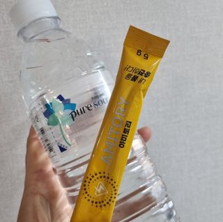 주식회사 씨크릿비에프랩 마시는 아미노산 아미토리 열대과일맛 14포 [1포, 5g / 보틀증정] — 5점을 준 리뷰어가 2022년 12월 올린 사용 사진