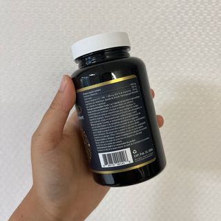 로얄 캐네디언 간이 먼저 알아채는 진한 알부민의 힘, 알부민 골드 — 5점을 준 리뷰어가 2023년 6월 올린 사용 사진