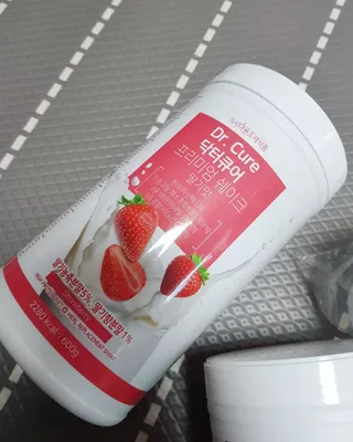 뉴트리션팩토리 닥터큐어 프리미엄쉐이크 다이어트쉐이크 — 5점을 준 리뷰어가 2021년 9월 올린 사용 사진