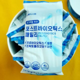 서울약사신협_포스트바이오틱스패밀리_5g x 100포 — 5점을 준 리뷰어가 2021년 3월 올린 사용 사진
