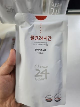클린24시간 1BOX(5포) + 전용보틀(500ml) — 4점을 준 리뷰어가 2022년 11월 올린 사용 사진