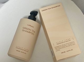 프리마인 더이상 뻣뻣하고 효과없는 탈모샴푸는 NO. 근본부터 케어하는 셀베이스 그린티샴푸(500ml) — 5점을 준 리뷰어가 2023년 4월 올린 사용 사진
