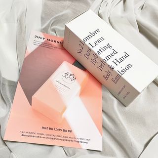 줄라이 모닝 _ JULY MORNING 줄라이모닝 하이드레이팅 퍼퓸드 바디앤핸드 에멀젼 — 5점을 준 리뷰어가 2022년 3월 올린 사용 사진