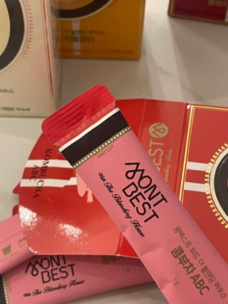 몽베스트 위드더 블랜딩 하우스 콤부차 _ 버라이어티팩 — 5점을 준 리뷰어가 2023년 6월 올린 사용 사진
