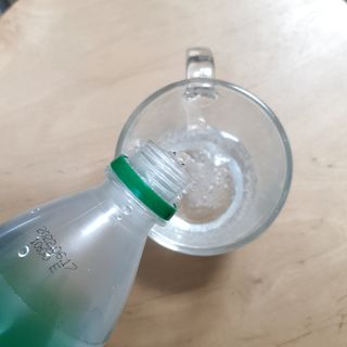 몽베스트 Montbest with Sparkling water Plain 20병 — 4.5점을 준 리뷰어가 2021년 11월 올린 사용 사진