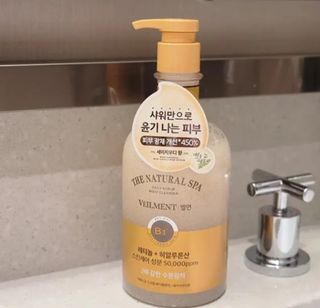 벨먼 내추럴스파 수분광채 스크럽 바디워시 600ml 5종 — 5점을 준 리뷰어가 2022년 5월 올린 사용 사진