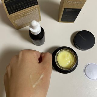 마리엔메이  이데베논 블랙베리 보습 크림 + 세럼 — 5점을 준 리뷰어가 2021년 10월 올린 사용 사진