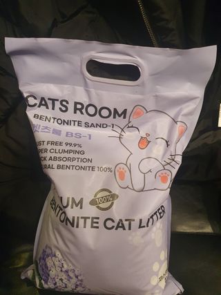 겟플렉스 켓플렉스 캣츠룸BS-1 고양이모래 4kg — 5점을 준 리뷰어가 2021년 1월 올린 사용 사진
