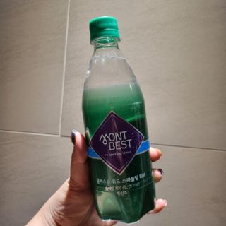 몽베스트 Montbest with Sparkling water Plain 20병 — 5점을 준 리뷰어가 2022년 11월 올린 사용 사진