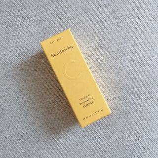 스킨큐어 산다화 비타민c 화이트닝 에센스 30ml — 5점을 준 리뷰어가 2023년 10월 올린 사용 사진