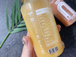 BLENDY'S 핑크 스무디+블론디 스무디 — 5점을 준 리뷰어가 2022년 4월 올린 사용 사진