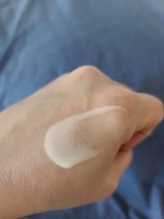 산수시 데포 세럼 수분 물광 비타민 에센스 50ml 기초화장품 — 5점을 준 리뷰어가 2021년 8월 올린 사용 사진