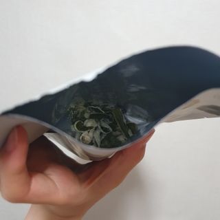 오희숙 전통부각 명인 찹쌀김부각, 찹쌀다시마부각, 황태껍질튀각 총 6봉 — 5점을 준 리뷰어가 2021년 6월 올린 사용 사진