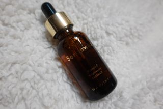 스킨큐어 산다화 비타민c 화이트닝 에센스 30ml — 5점을 준 리뷰어가 2021년 7월 올린 사용 사진