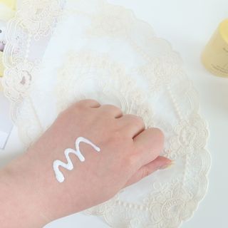 스킨큐어 산다화 유기농 레몬썬크림 — 4점을 준 리뷰어가 2022년 4월 올린 사용 사진