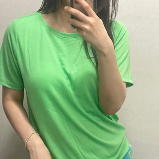 아르보노브라 아르보노 10color 데일리 반팔 노브라티 — 4점을 준 리뷰어가 2022년 5월 올린 사용 사진