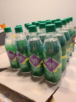 몽베스트 Montbest with Sparkling water Lemon OR Lime 20병(랜덤) — 5점을 준 리뷰어가 2022년 8월 올린 사용 사진