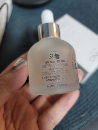 프로젝트오늘 제주 녹차 비건 앰플 — 4점을 준 리뷰어가 2021년 11월 올린 사용 사진