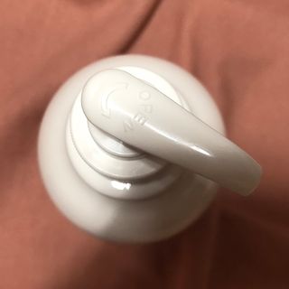 [닥터문] 프리미엄 알로에베라 선크림 500ml — 5점을 준 리뷰어가 2022년 7월 올린 사용 사진