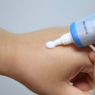 조아산코스메틱 승비 에센스 프리아포 오리엔탈 허브 크림 + 승비 에센스 프리아포 오리엔탈 허브 스킨 SET — 5점을 준 리뷰어가 2022년 5월 올린 사용 사진
