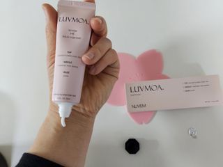러브모아 향수 고체향수 승무원 고체향수 바르는 향수 니치향수 도손 우드세이지 앤 씨솔트 — 5점을 준 리뷰어가 2023년 1월 올린 사용 사진
