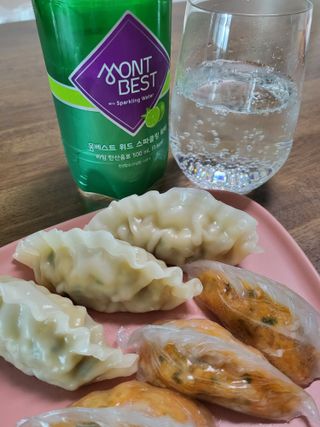 몽베스트 Montbest with Sparkling water Lime20병 — 5점을 준 리뷰어가 2023년 2월 올린 사용 사진