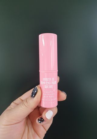 스킨큐어 바람의섬  동백 안티 링클 멀티밤 — 5점을 준 리뷰어가 2022년 11월 올린 사용 사진