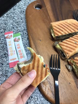 아이비웰니스 빵순이 효소 키위맛 7포 + 석류맛 7포 (총 14포, 2주분) — 5점을 준 리뷰어가 2022년 10월 올린 사용 사진