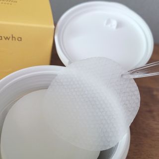 산다화 비타민씨 화이트닝 토너 패드 — 5점을 준 리뷰어가 2023년 9월 올린 사용 사진