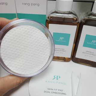 랑팡 병풀추출물150ml+어성초추출물150ml+스킨빅패드60매 — 5점을 준 리뷰어가 2021년 10월 올린 사용 사진