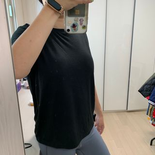 아르보노브라 아르보노 10color 데일리 반팔 노브라티 — 3점을 준 리뷰어가 2022년 5월 올린 사용 사진