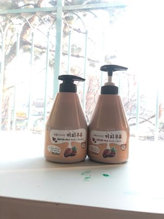 [과일나라] 피부가 마시는 커피우유 바디클렌저&바디로션 — 5점을 준 리뷰어가 2022년 3월 올린 사용 사진